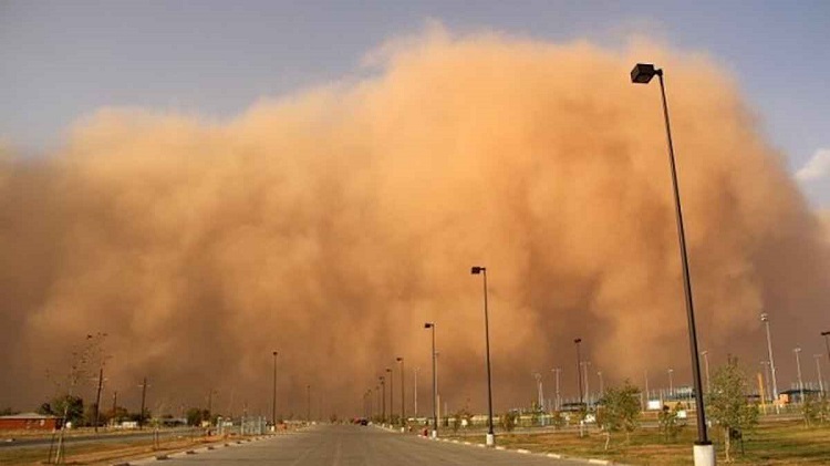 تحذير عاجل من الأرصاد في الكويت: رياح تتجاوز 50 كيلومتراً في الساعة.. تعرف على تفاصيل حالة الطقس اليوم في الكويت