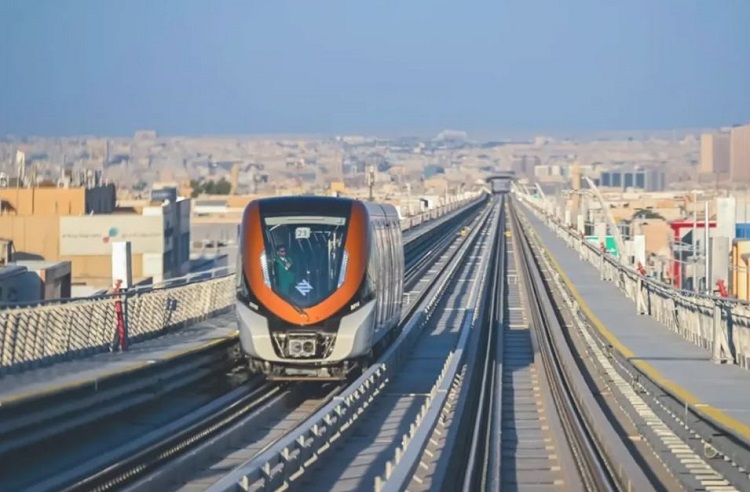 رسميًا افتتاح المحطة الغربية.. أكبر محطات قطار الرياض تدخل الخدمة والسعودية تدشن أحد أكبر مشاريع النقل المستدام